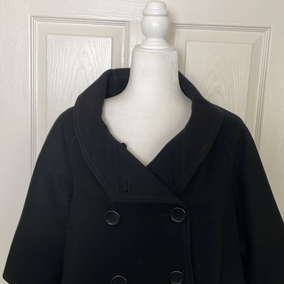 Vertigo: Wool Crop Double Breasted Jacket - Picture 4 of 9